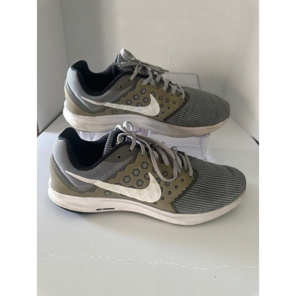 Nike Downshifter 8 Running Shoes Mens Size 9.5 Gray‎ White Sneakers - Picture 1 of 7